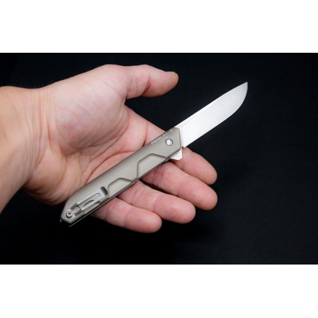 Couteau Extrema Ratio FERRUM E, disponible sur www.equipements-militaire.com