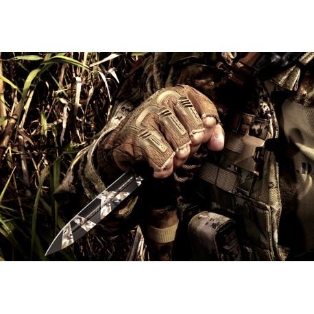 Couteau Extrema Ratio Misericordia Black Warfare chez www.equipements-militaire.com